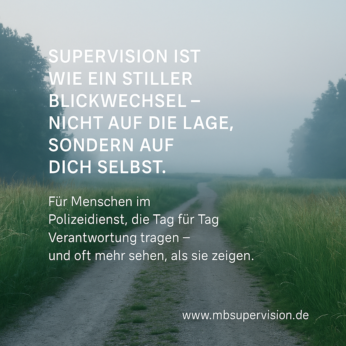 Supervision ist wie ein stiller Blickwechsel - nicht auf die Lage, sondern auf dich selbst. Für Menschen im Polizeidienst, die Tag für Tag Verantwortung tragen - und oft mehr sehen, als sie zeigen. www.mbsupervision.de